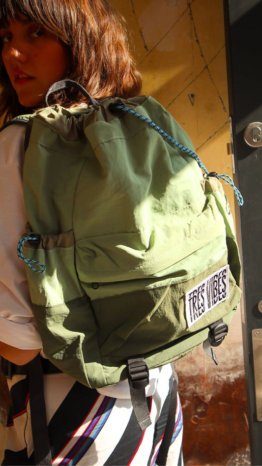 Minimal Vibes - Green Rucksack