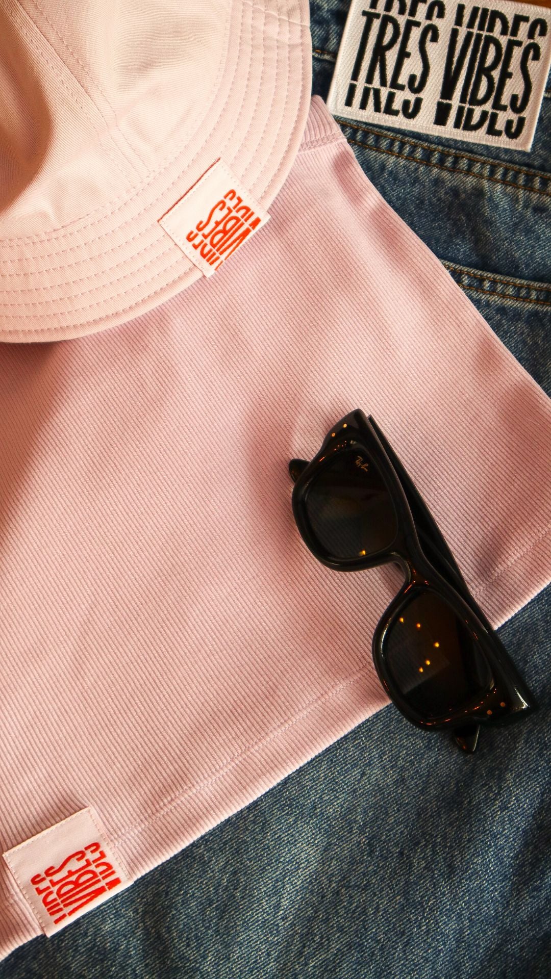 Minimal Vibes - Women's Orchid Bucket Hat