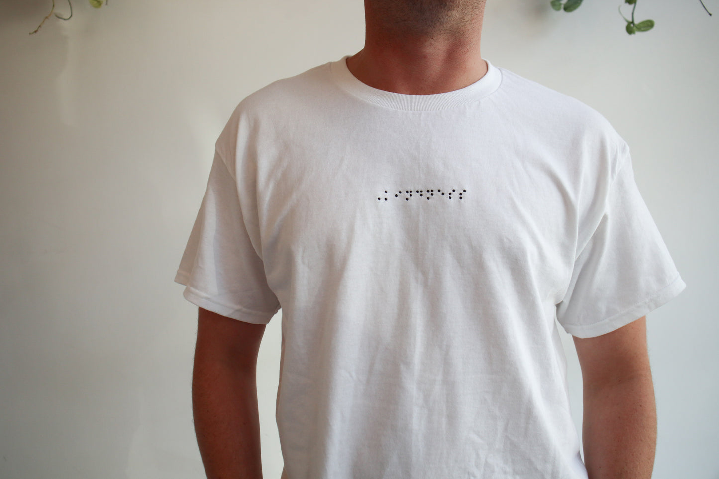 Tres Vibes - Unisex Kindness T-Shirt