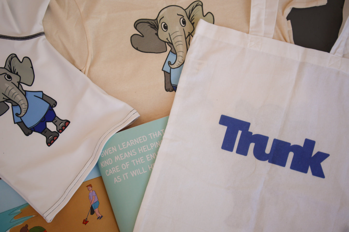 Trunk - Kids Rash Guard