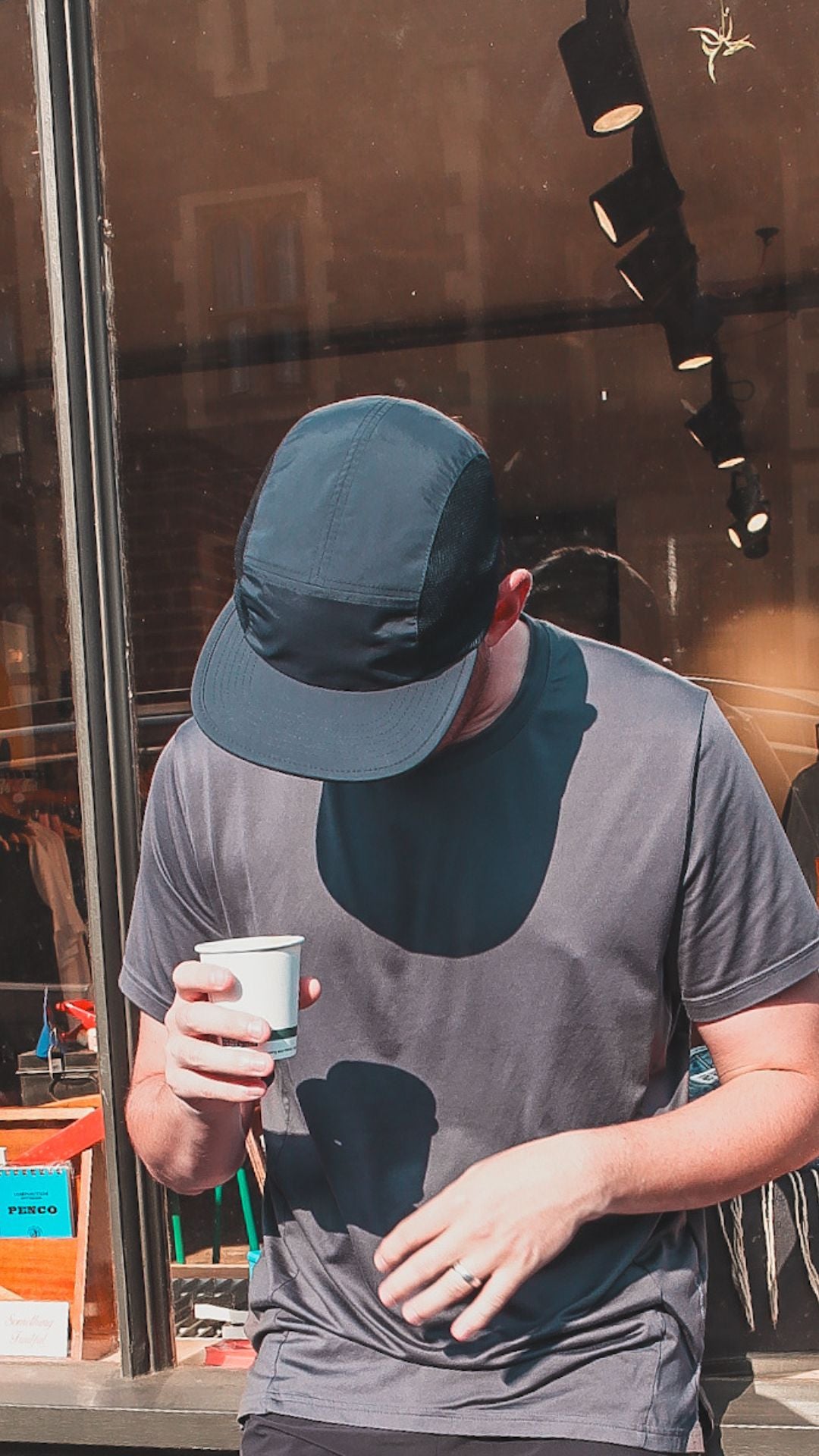 Minimal Vibes - Running Hat