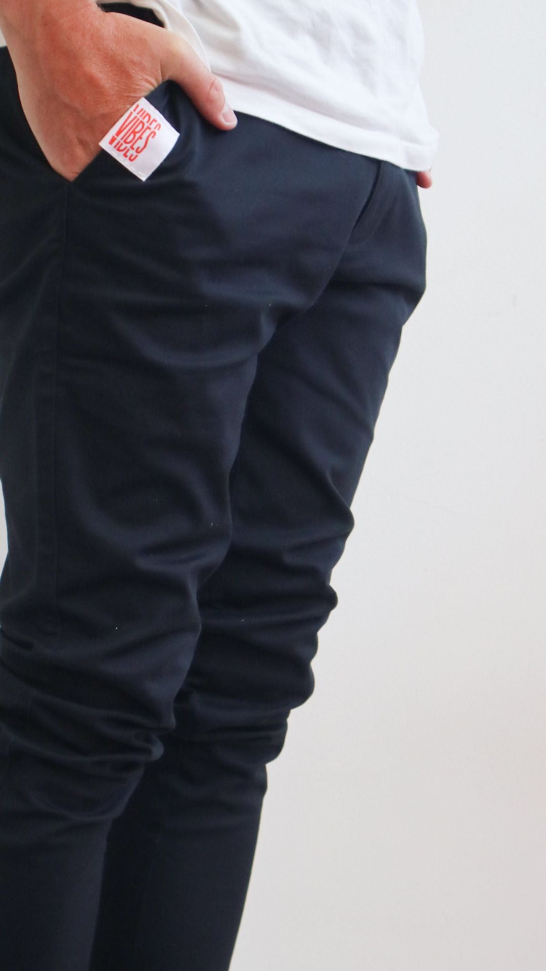 Tres Vibes - Slim Trousers