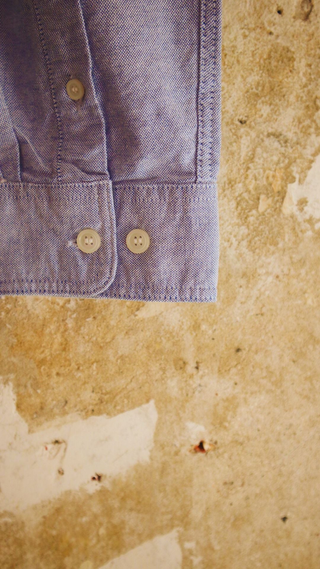 Minimal Vibes - Oxford Shirt