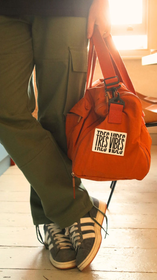 Minimal Vibes - Rust Holdall