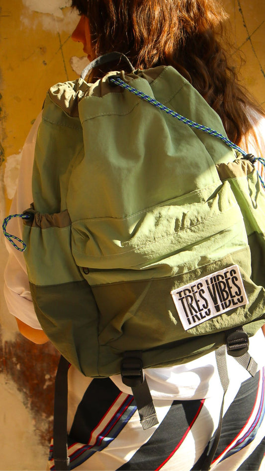 Minimal Vibes - Green Rucksack