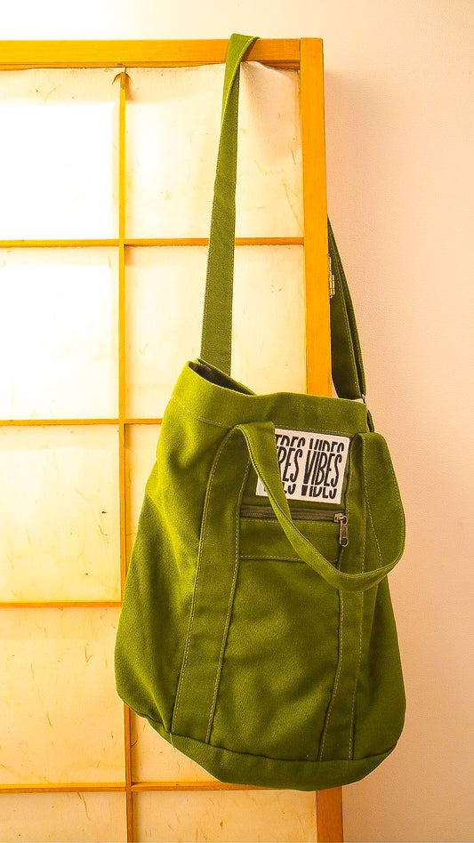 Minimal Vibes - Green Canvas Bag