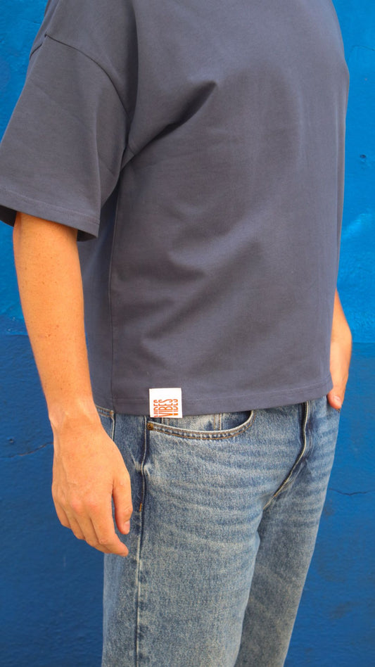Minimal Vibes - Boxy T-Shirt