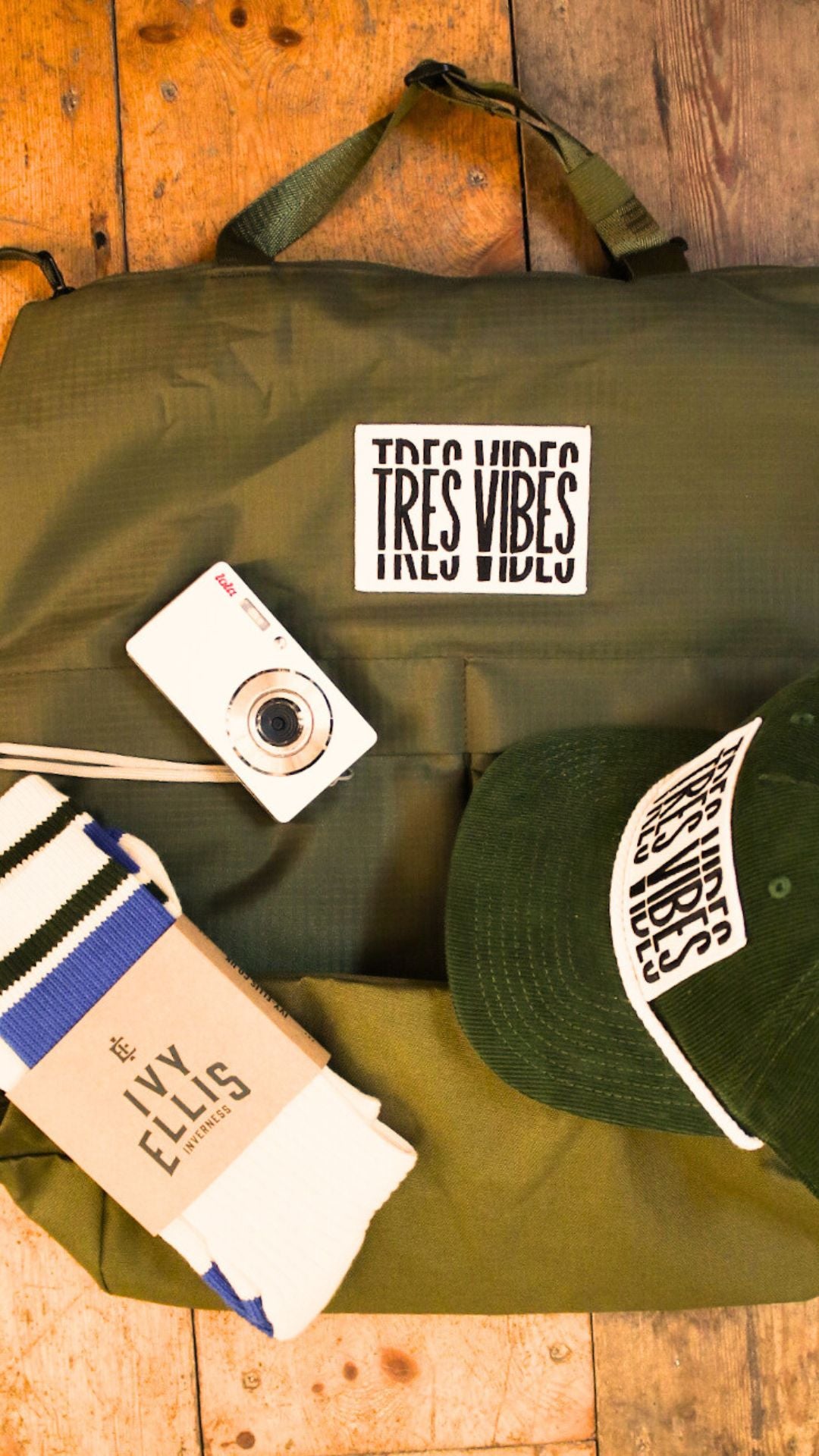 Minimal Vibes - Green Canvas Bottom Rucksack