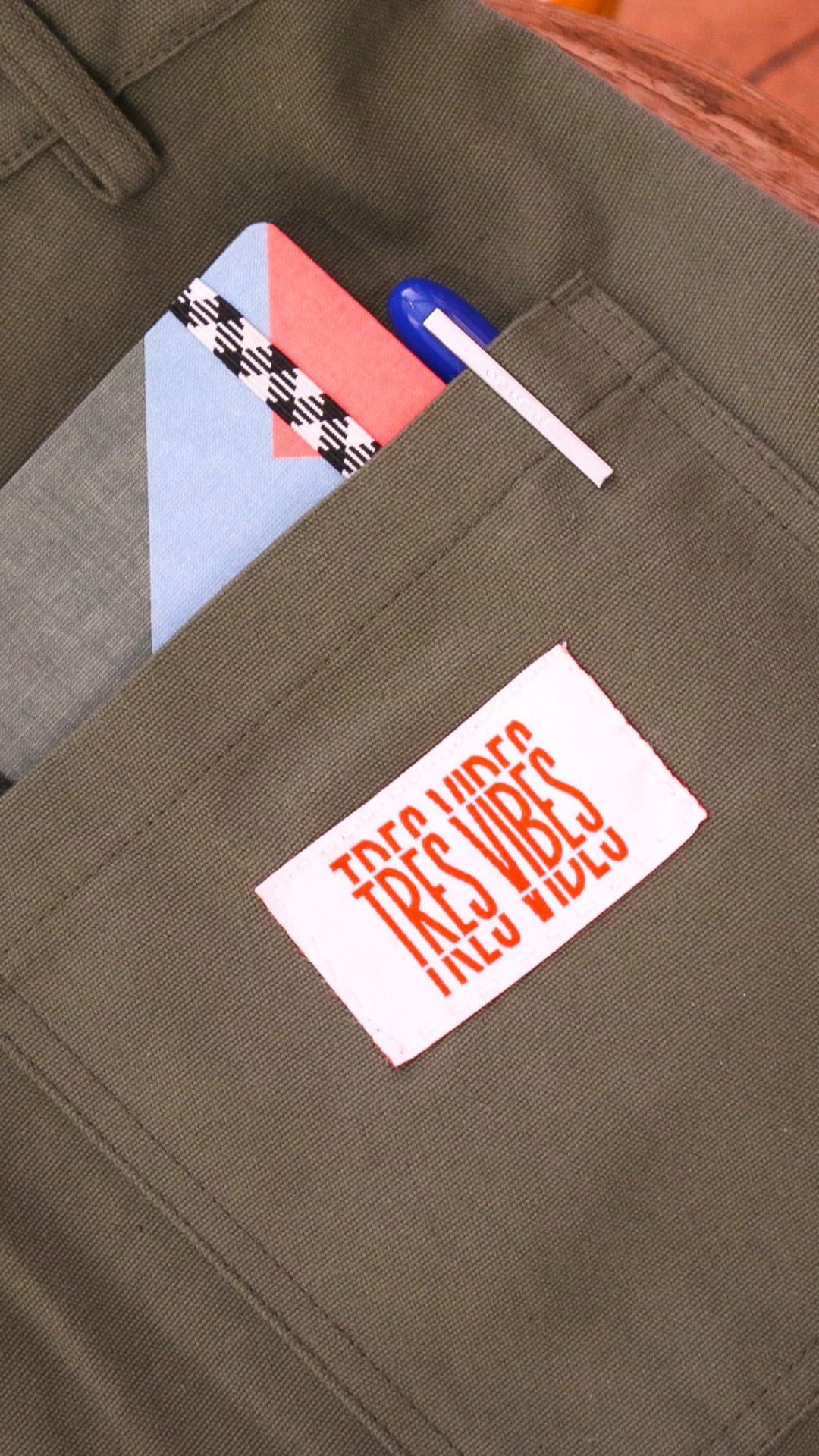Minimal Vibes - Green Cargo Trousers