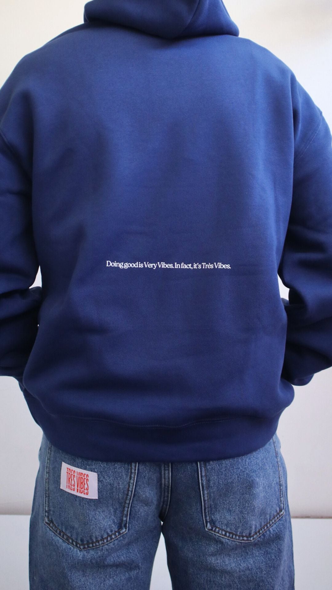 Tres Vibes - Oversized Hoodie