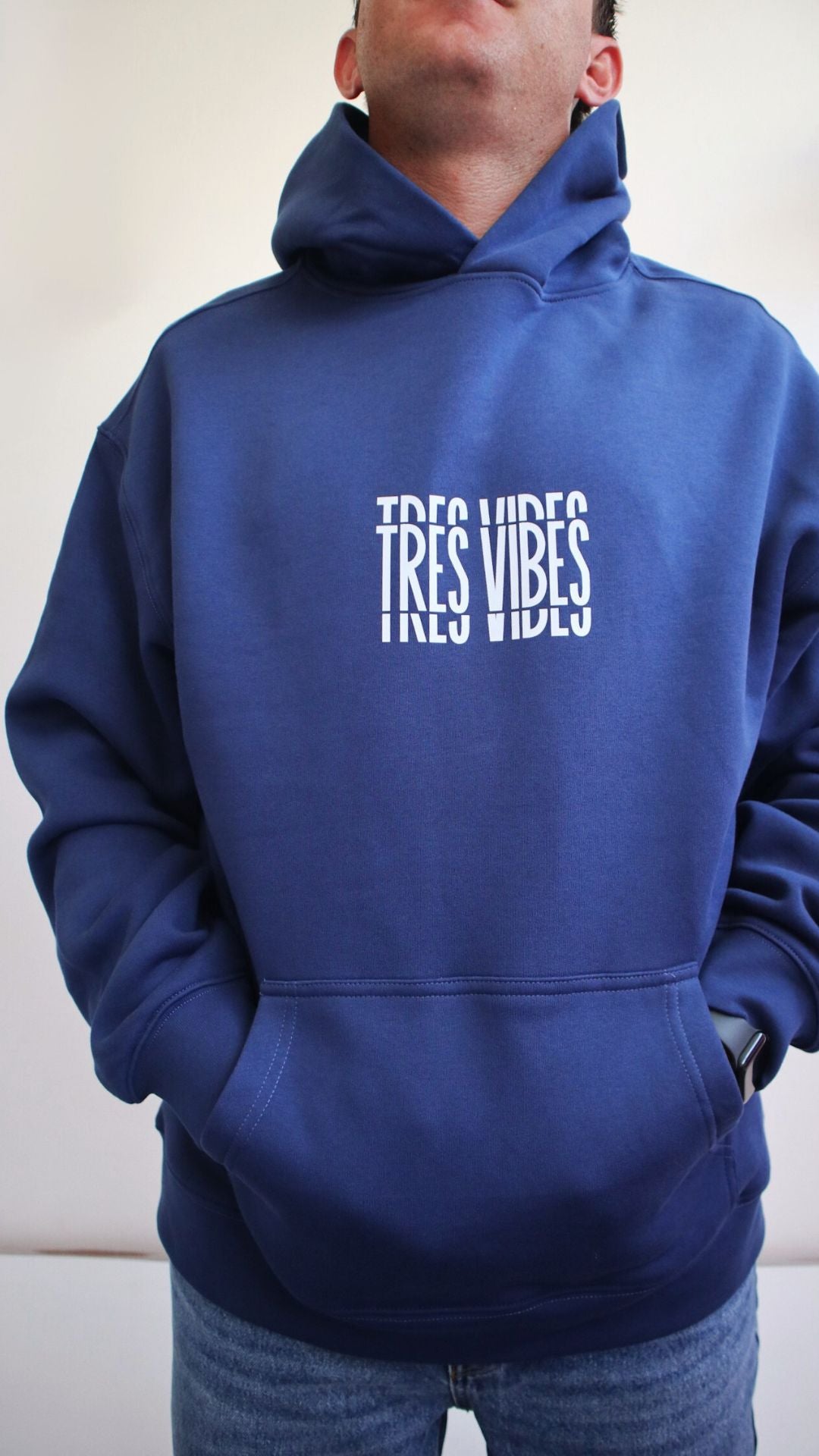 Tres Vibes - Oversized Hoodie